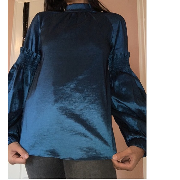 Victorian style blouse - Picture 3 of 6